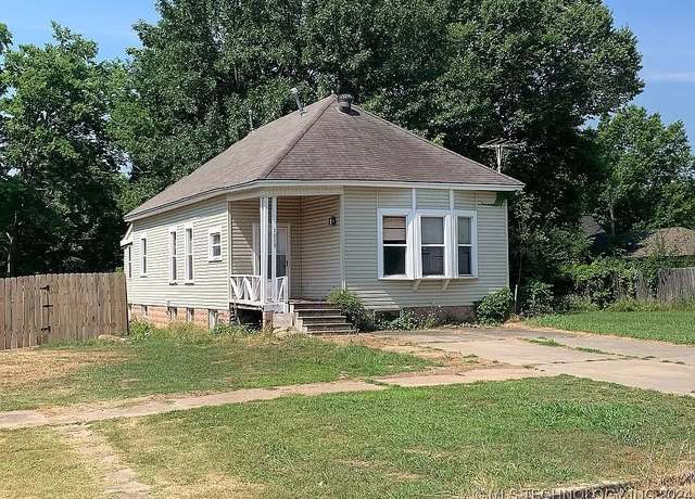 Property at 1019 Denison St, Muskogee, OK 74401, 3 beds, 2 baths