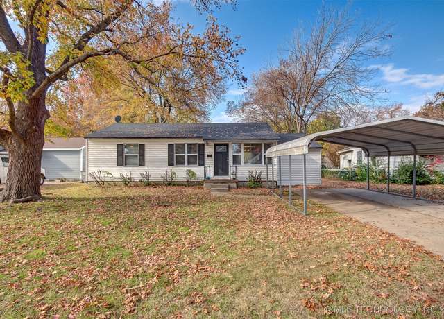 Property at 4368 S Rockford Pl, Tulsa, OK 74105, 2 beds, 2 baths