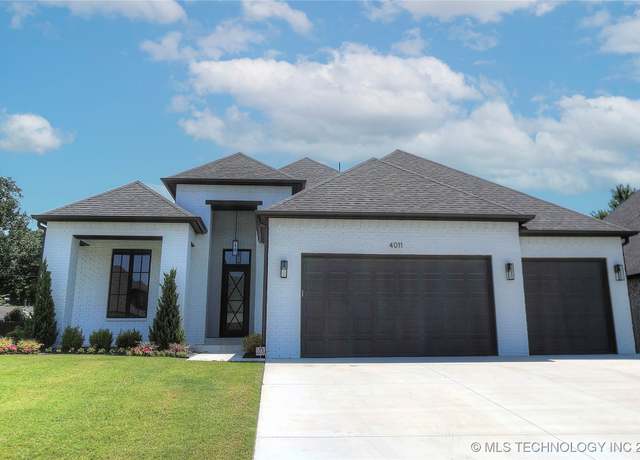 Property at 4011 W Baton Rouge St, Broken Arrow, OK 74011, 3 beds, 3.5 baths
