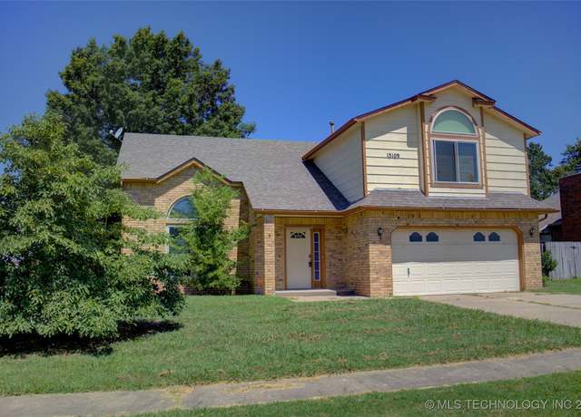 Property at 13109 E 79th Ct N, Owasso, OK 74055, 4 beds, 2.5 baths