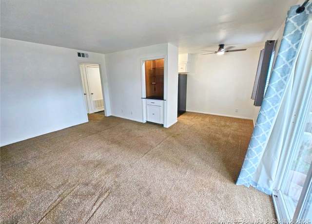 Property at 4670 E 68th St #174, Tulsa, OK 74136, 1 bed, 1 bath