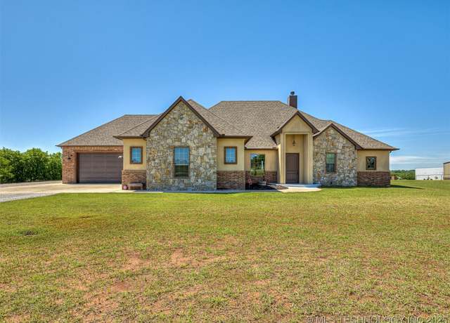 Property at 3400 Seiter Ln, Moore, OK 73165, 3 beds, 3 baths