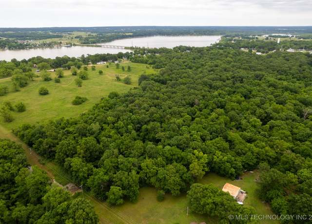 Property at 6 S 650 Rd, Grove, OK 74344