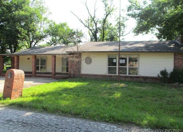 Property at 357 NW A. St, Inola, OK 74036, 4 beds, 2 baths