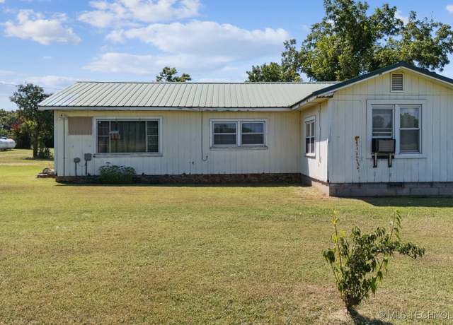 Property at 7615 N 447 Rd, Spavinaw, OK 74366, 2 beds, 1.5 baths