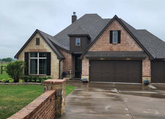 Property at 17050 S 11th WestAvenue, Glenpool, OK 74033, 5 beds, 3 baths