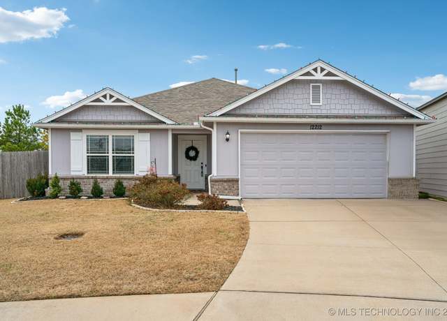 Property at 12212 N 130th EastAvenue, Collinsville, OK 74021, 3 beds, 2 baths