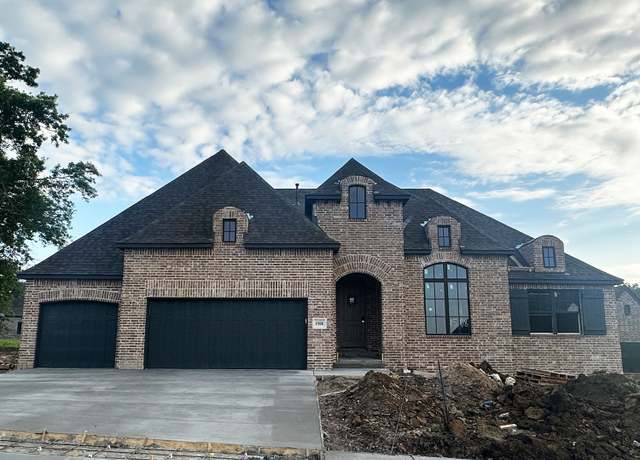 Property at 1508 Cedarwood Dr, Claremore, OK 74017, 4 beds, 3.5 baths