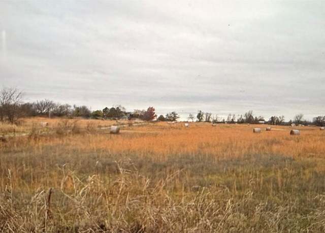 Property at 19923 W 80th St N, Haskell, OK 74436, 4 beds, 2.5 baths