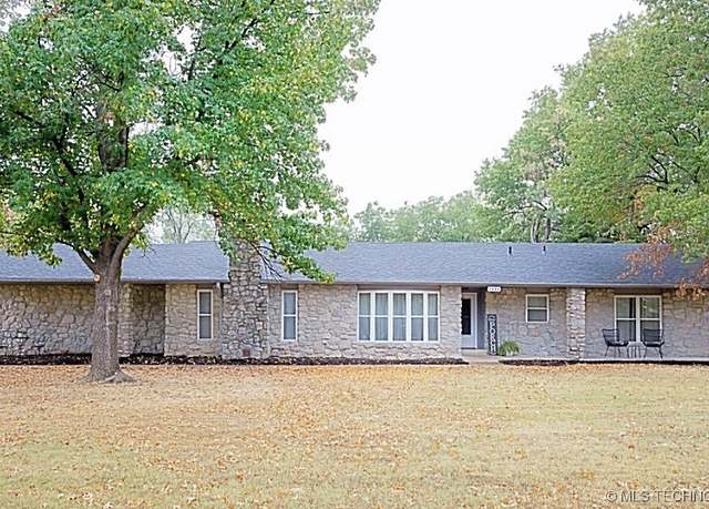Property at 7408 N 147th East Ave, Owasso, OK 74055, 4 beds, 3 baths