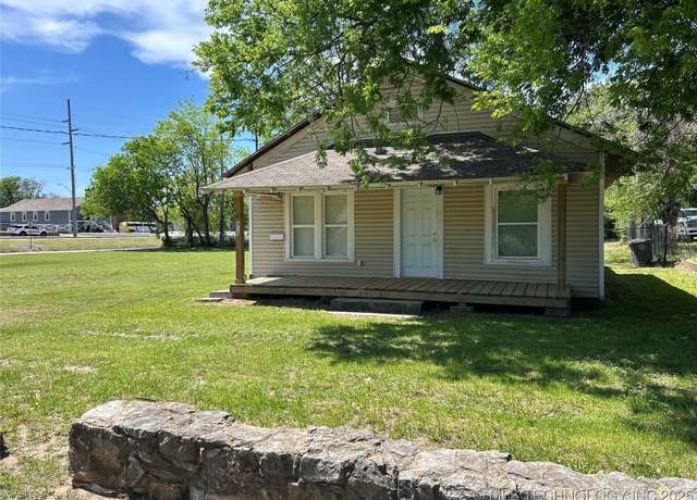 Property at 610 S 53rd WestAvenue, Tulsa, OK 74127, 3 beds, 1 bath