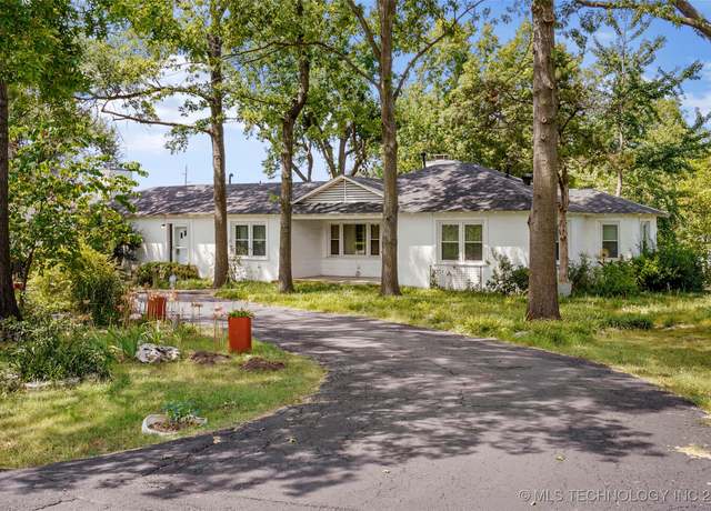 Property at 6525 E 24th St, Tulsa, OK 74129, 3 beds, 2 baths