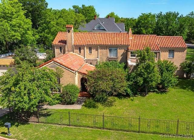 Property at 500 W Kings, Ada, OK 74820, 4 beds, 3 baths