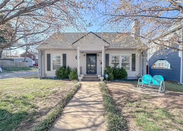 Property at 2032 E 14th St, Tulsa, OK 74104, 3 beds, 2 baths