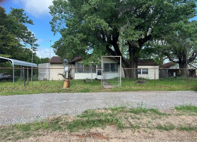 Property at 3116 Twin Mounds Rd, Yale, OK 74085, 3 beds, 1.5 baths