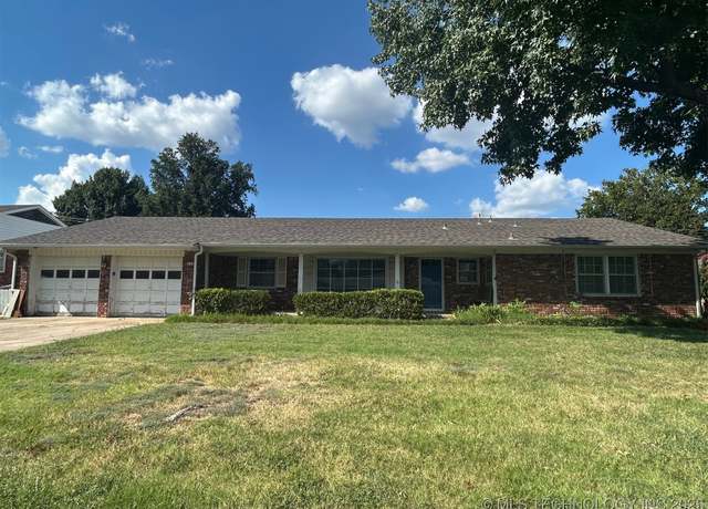 Property at 4197 E 47th Pl, Tulsa, OK 74135, 4 beds, 3 baths