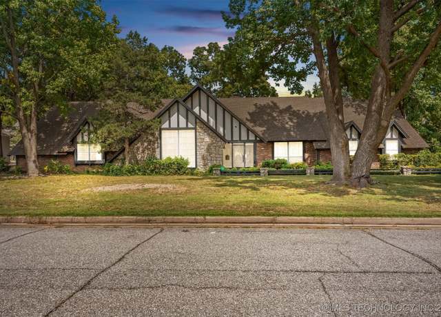 Property at 3155 E 58th Pl, Tulsa, OK 74105, 5 beds, 3.5 baths