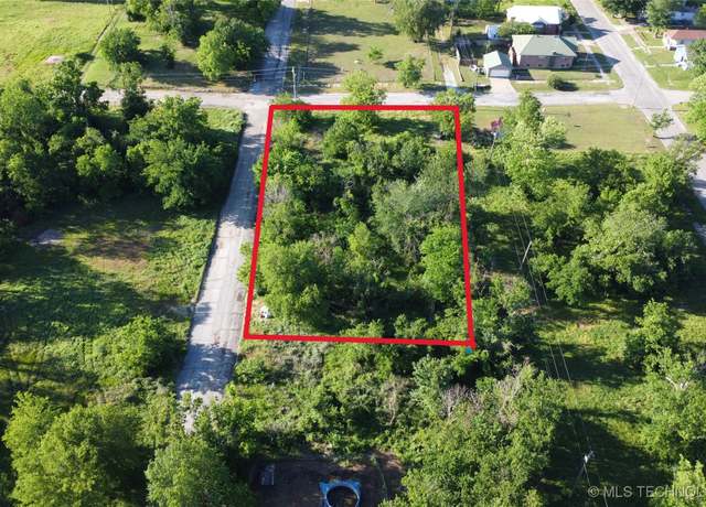 Property at 119 5th Ave SW, Miami, OK 74354