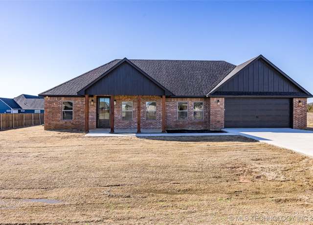 Property at 175 Maple Leaf Dr, Durant, OK 74701, 4 beds, 2 baths