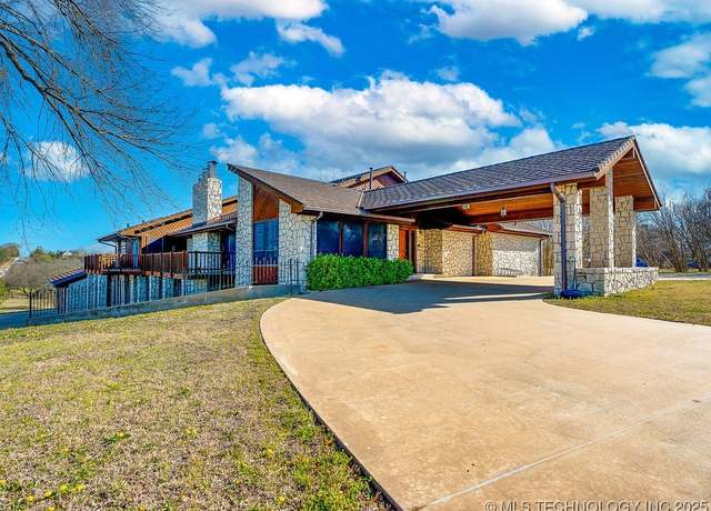 Property at 100 E Kings, Ada, OK 74820, 5 beds, 4.5 baths