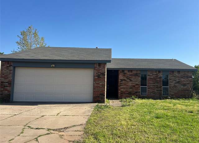 Property at 913 E Krayler St, Stillwater, OK 74075, 3 beds, 1.5 baths