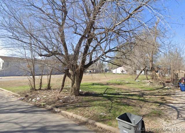 Property at 2208 N Atlanta Pl E, Tulsa, OK 74110