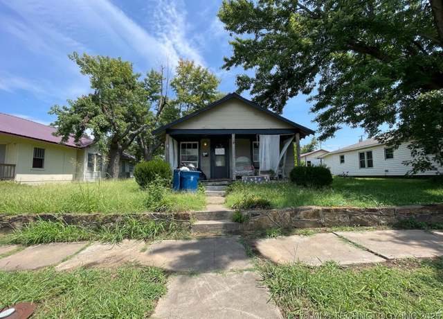 Property at 207 S Jones Ave, Drumright, OK 74030, 3 beds, 1 bath