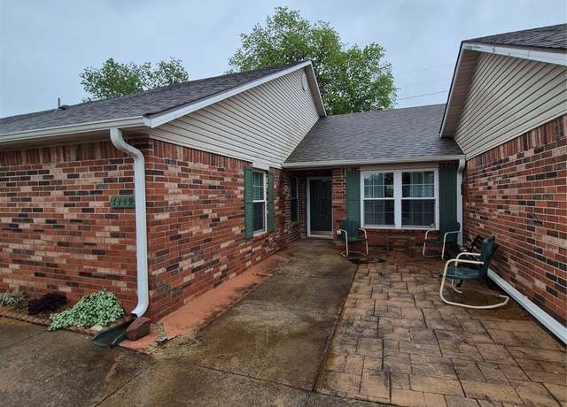 Property at 1449 W Evergreen Ln, Claremore, OK 74017, 2 beds, 2 baths