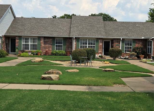 Property at 1449 W Evergreen Ln, Claremore, OK 74017, 2 beds, 2 baths