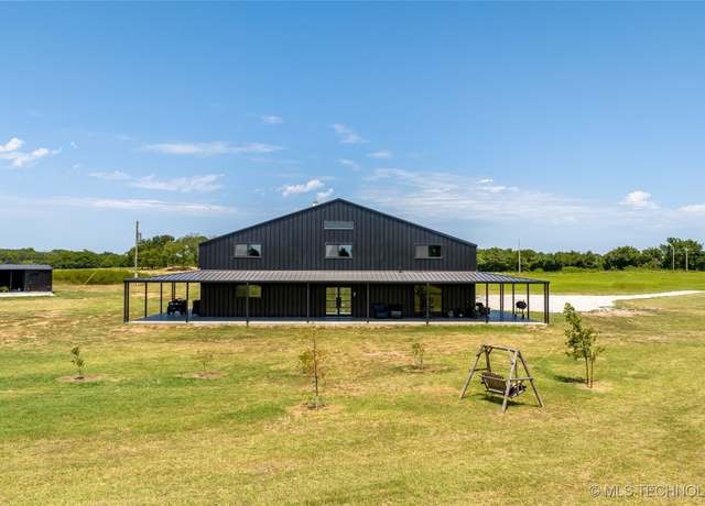 Property at 3794 Melvin Douglas Rd, Marietta, OK 73448, 3 beds, 3 baths