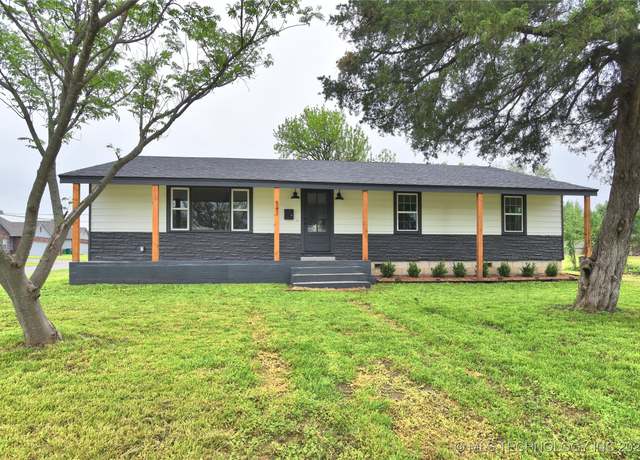 Property at 543 N Ridgeway St, Sapulpa, OK 74066, 3 beds, 2 baths