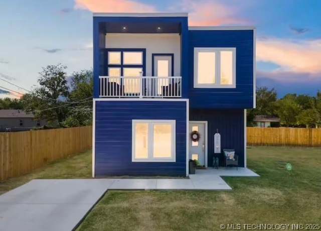 Property at 1636 N Madison Ave, Tulsa, OK 74106, 3 beds, 2 baths