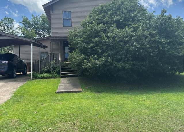 Property at 512 W Franklin, Haskell, OK 74436, 2 beds, 1 bath