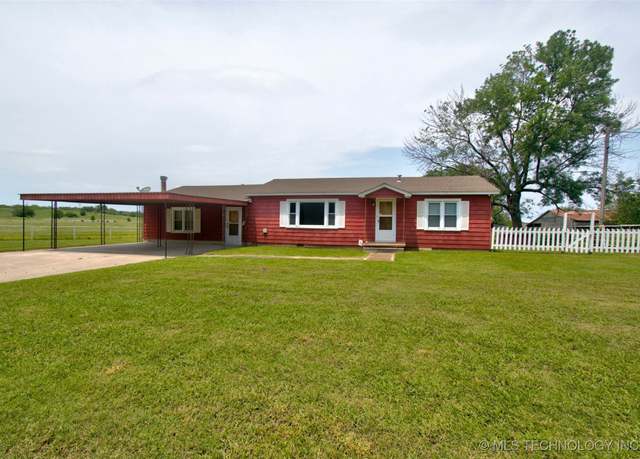 Property at 4120 W 53rd St S, Muskogee, OK 74401, 3 beds, 1 bath