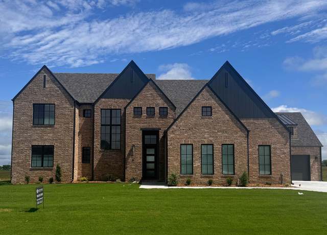Property at 21 W 164th Pl S, Glenpool, OK 74033, 4 beds, 4.5 baths