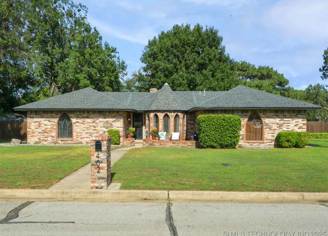 Property at 402 Beaumont Dr, Ardmore, OK 73401, 4 beds, 2 baths