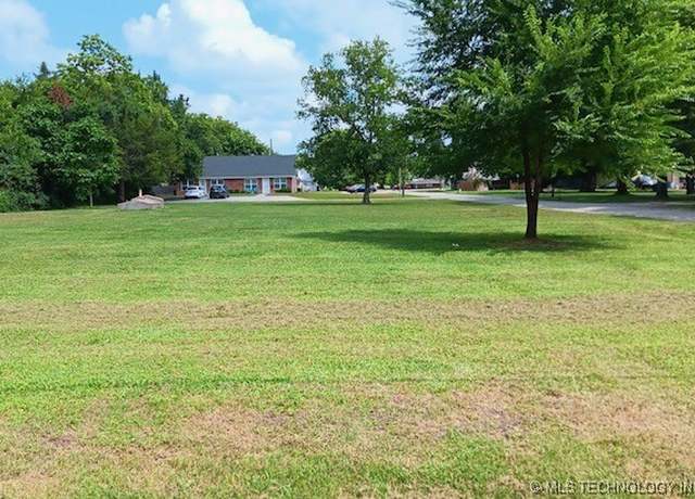 Property at 720 E 3rd St, Dewey, OK 74029