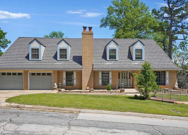 Property at 7911 S Toledo Ave, Tulsa, OK 74136, 4 beds, 2.5 baths