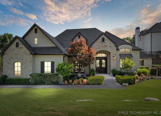 Property at 6140 E 140th St S, Bixby, OK 74008, 5 beds, 4.5 baths