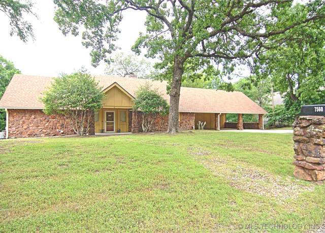 Property at 7560 River Ridge Rd, Muskogee, OK 74403, 3 beds, 2 baths