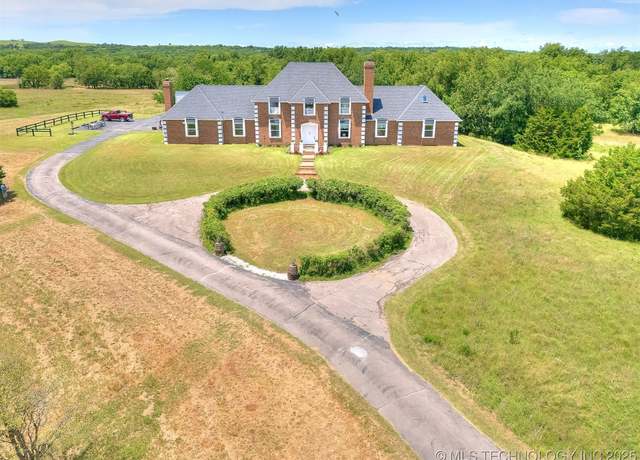 Property at 397960 W 4000 Rd, Skiatook, OK 74070, 5 beds, 4.5 baths