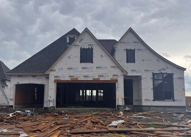 Property at 712 E 149th St S, Glenpool, OK 74033, 3 beds, 2.5 baths