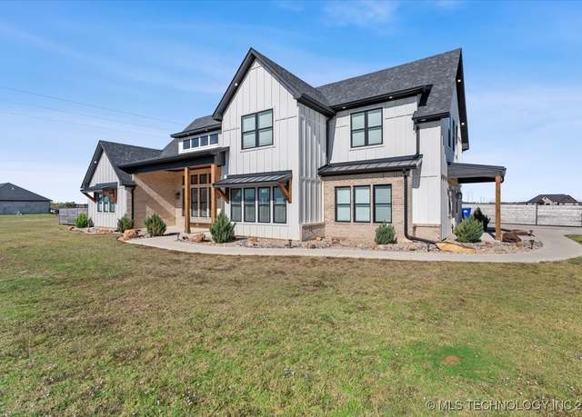 Property at 19 Conner Way, Calera, OK 74730, 4 beds, 3.5 baths