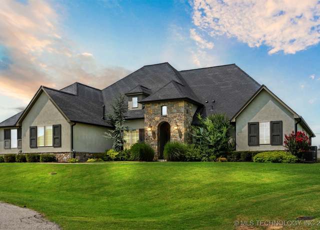 Property at 7092 S 310th EastAvenue, Broken Arrow, OK 74014, 3 beds, 4 baths
