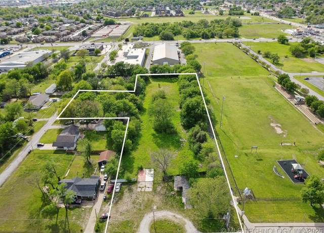 Property at 9919 E 63rd St, Tulsa, OK 74133