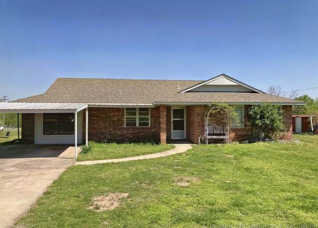 Property at 4701 Ridge St, Tahlequah, OK 74464, 3 beds, 2 baths
