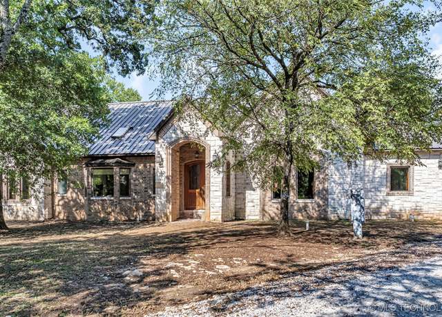 Property at 4874 Chase, Marietta, OK 73448, 2 beds, 2 baths