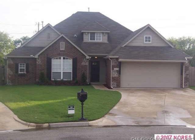 Property at 5018 S 186th EastAvenue, Tulsa, OK 74134, 5 beds, 3 baths