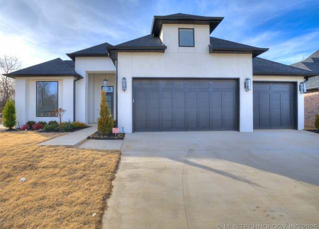 Property at 11312 S Fir Ave W, Jenks, OK 74037, 3 beds, 2.5 baths