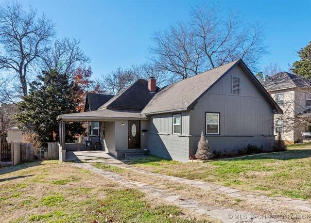 Property at 509 W Shawnee St, Tahlequah, OK 74464, 3 beds, 3.5 baths